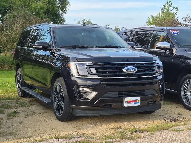 2020 Ford Expedition MAX Limited — photo 1 of 6