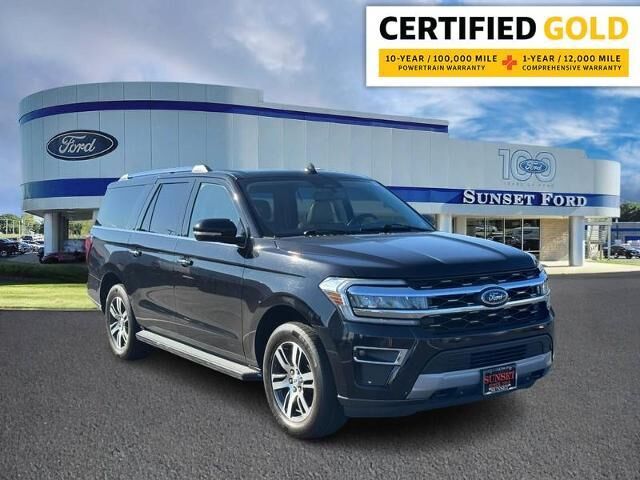 2022 Ford Expedition MAX Limited — photo 1 of 1