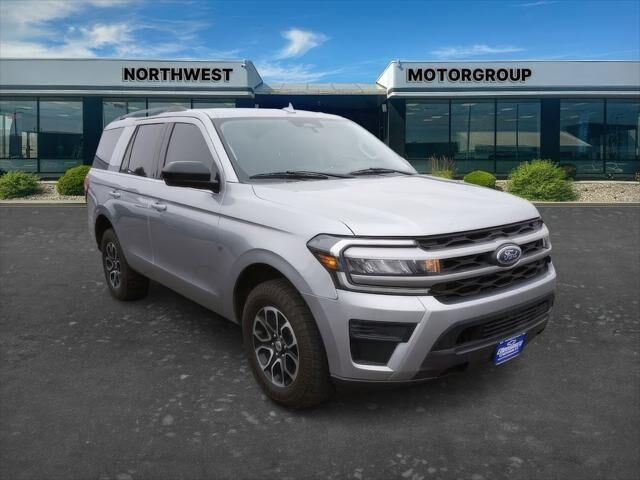 2022 Ford Expedition XL — photo 1 of 72