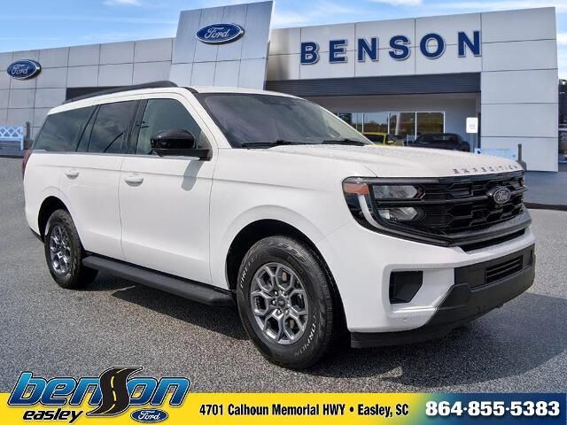 2025 Ford Expedition Active — photo 1 of 13