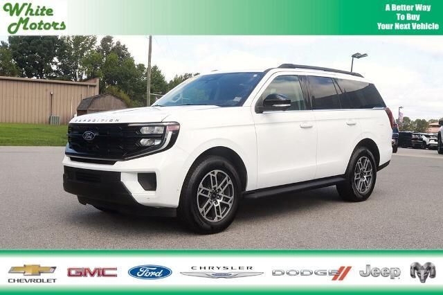 2025 Ford Expedition Active — photo 1 of 26