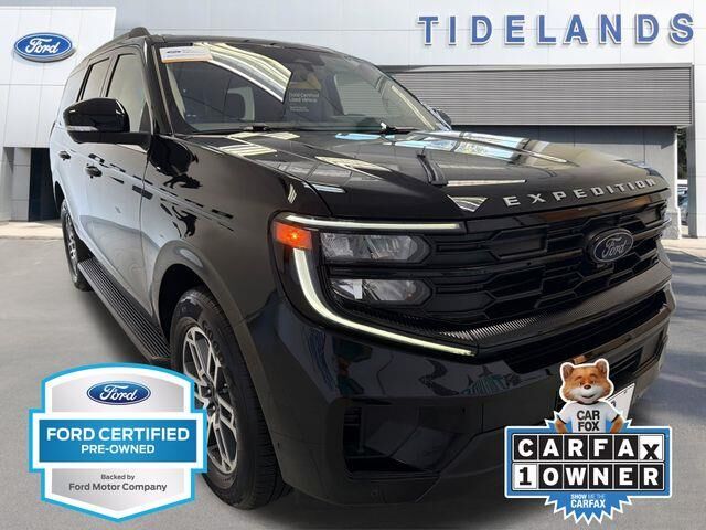 2025 Ford Expedition Active — photo 1 of 26