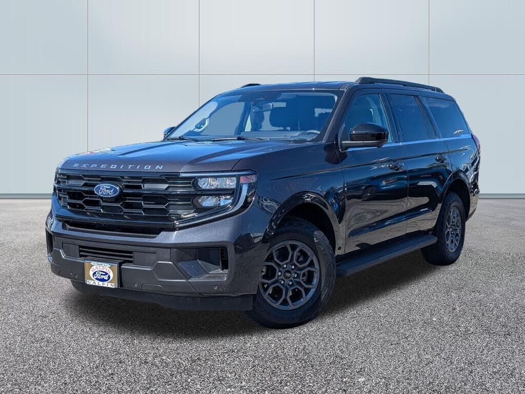 2025 Ford Expedition Active — photo 1 of 2