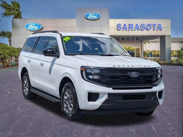2025 Ford Expedition Active