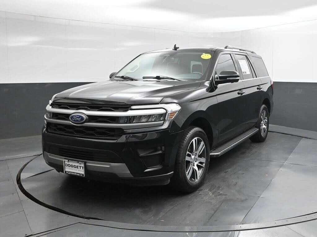 2023 Ford Expedition XLT — photo 1 of 2