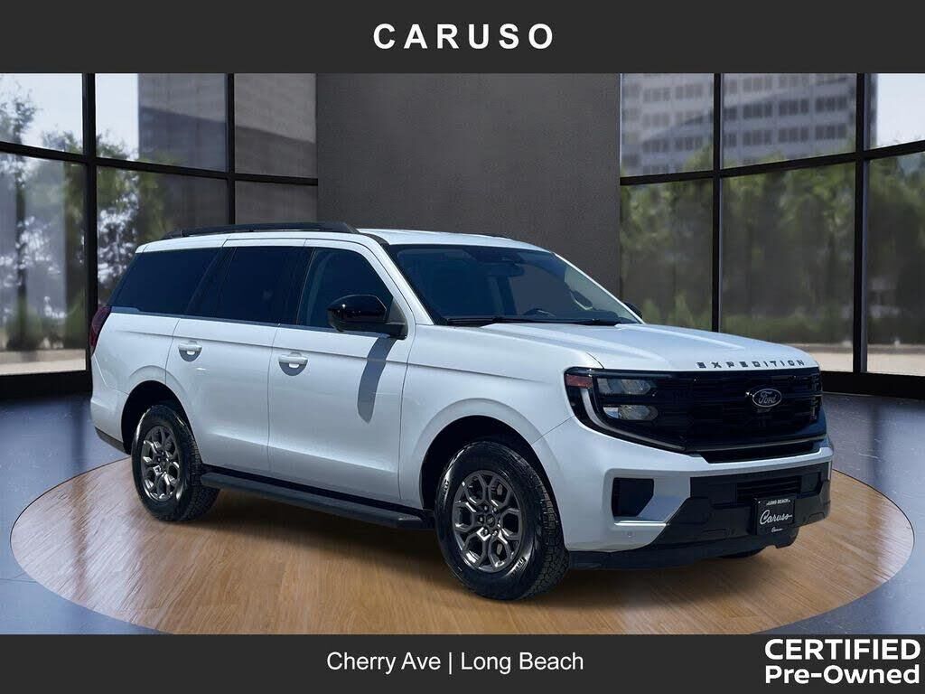 2025 Ford Expedition Active — photo 1 of 14