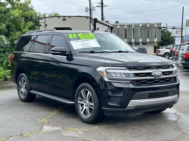 2023 Ford Expedition XLT — photo 1 of 26