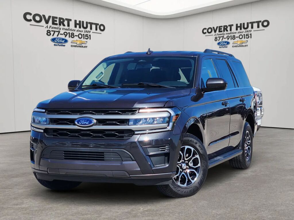 2024 Ford Expedition XLT — photo 1 of 13