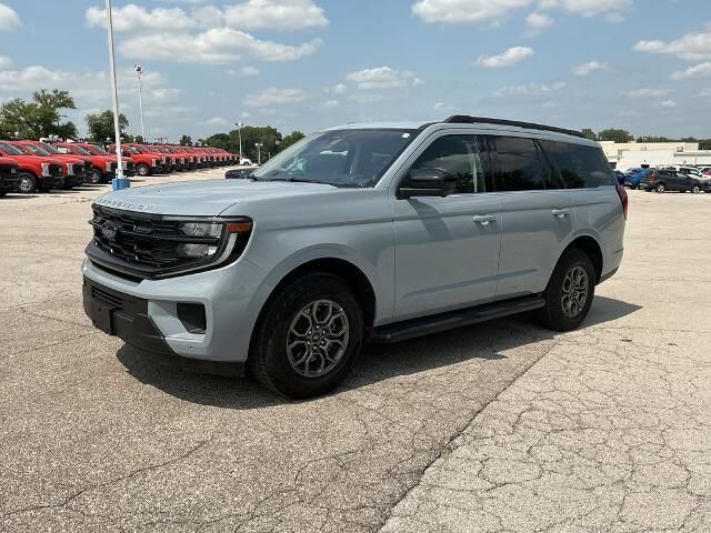 2025 Ford Expedition Active — photo 1 of 39