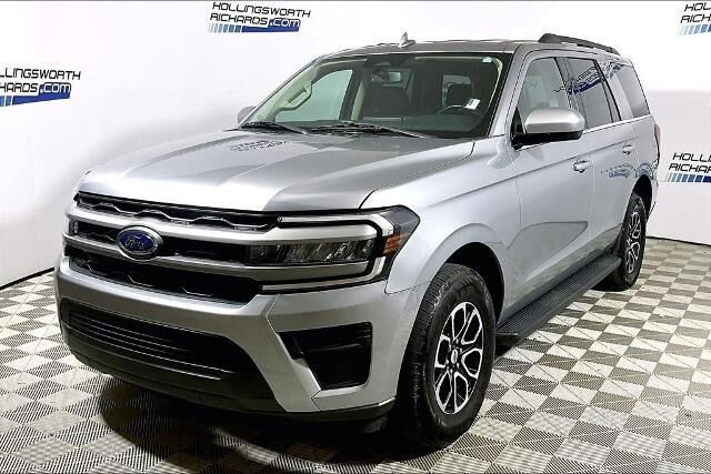 2024 Ford Expedition XLT — photo 1 of 13