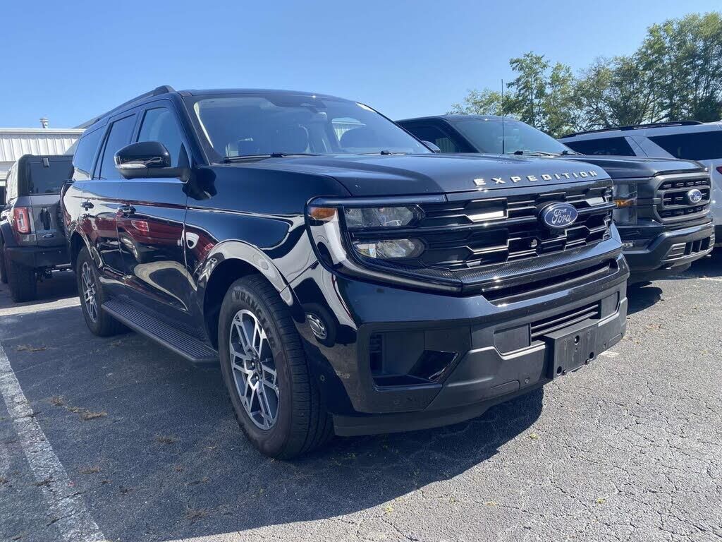 2025 Ford Expedition Active — photo 1 of 1