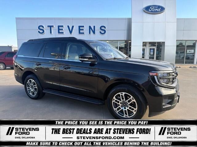 2025 Ford Expedition Active — photo 1 of 39