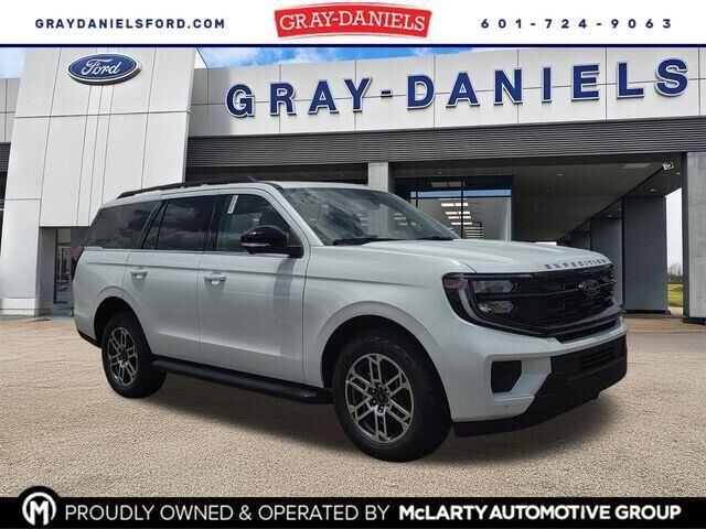 2026 Ford Expedition Active — photo 1 of 13