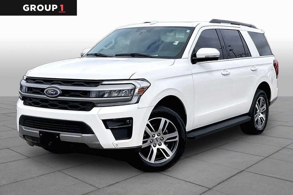 2024 Ford Expedition XLT — photo 1 of 14