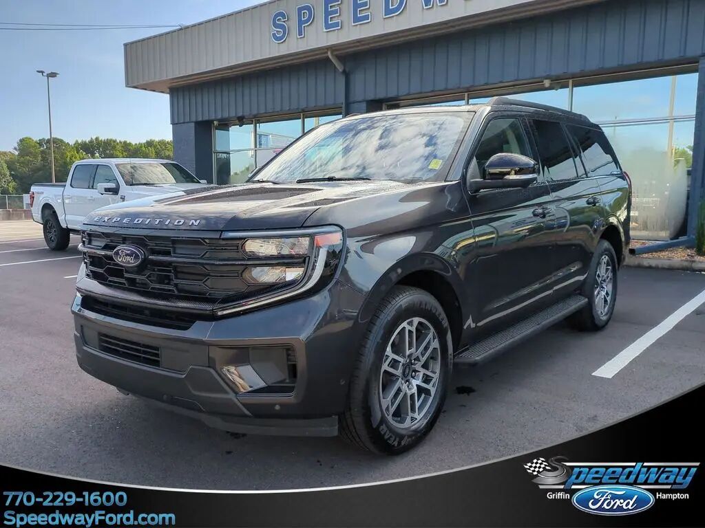 2025 Ford Expedition Active — photo 1 of 14