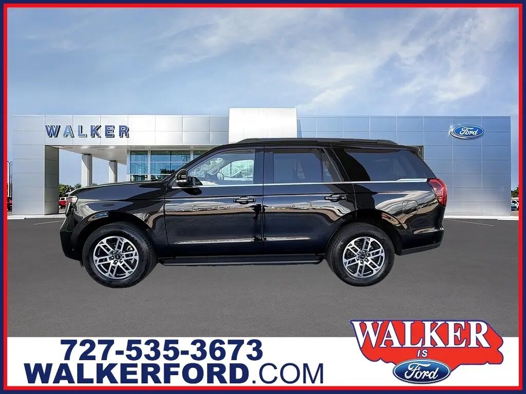 2025 Ford Expedition Active — photo 1 of 13