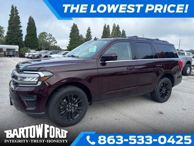 2024 Ford Expedition XLT — photo 1 of 12