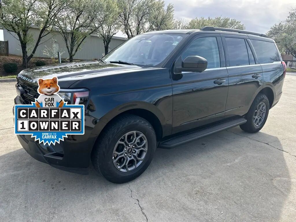 2025 Ford Expedition Active — photo 1 of 40