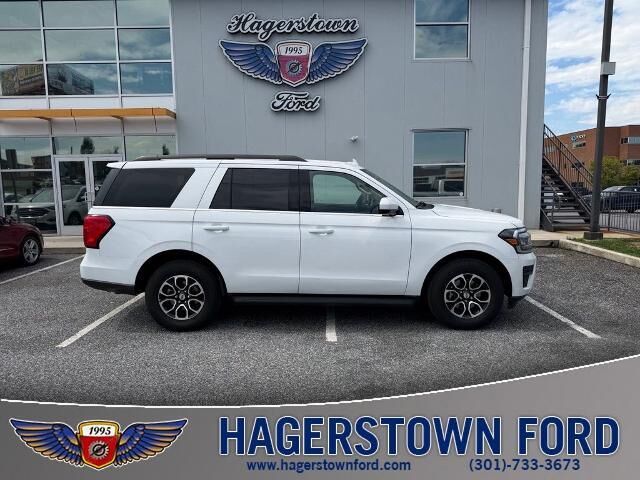 2024 Ford Expedition XLT — photo 1 of 13