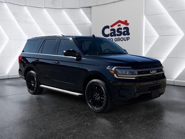 2024 Ford Expedition XLT — photo 1 of 13