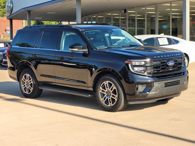 2025 Ford Expedition Active — photo 1 of 1