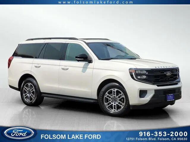 2025 Ford Expedition Active — photo 1 of 13