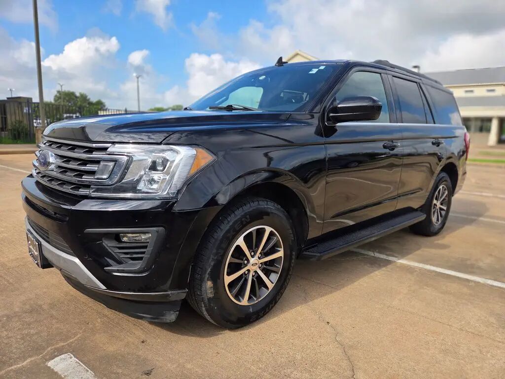 2020 Ford Expedition XLT — photo 1 of 52