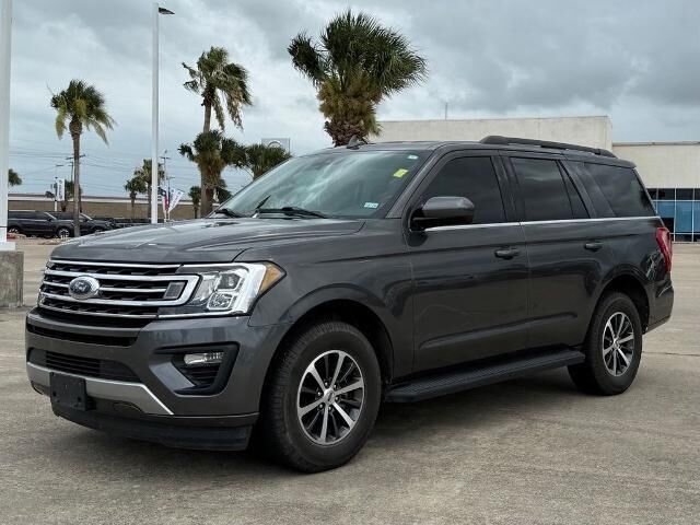 2020 Ford Expedition XLT — photo 1 of 13