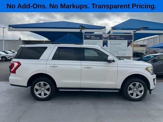 2019 Ford Expedition XLT — photo 1 of 4