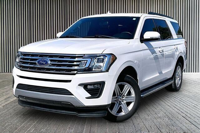 2019 Ford Expedition XLT — photo 1 of 13