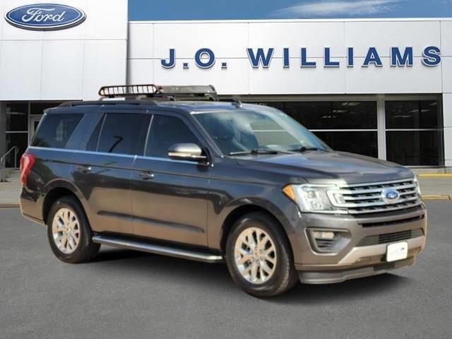 2021 Ford Expedition XLT — photo 1 of 26