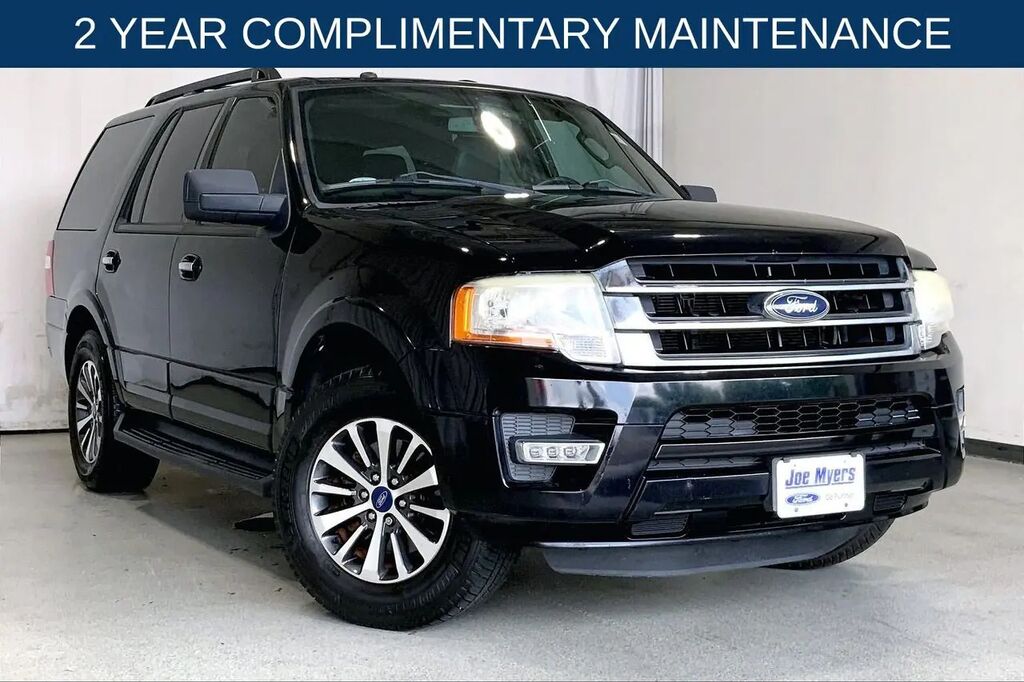 2016 Ford Expedition XLT — photo 1 of 40