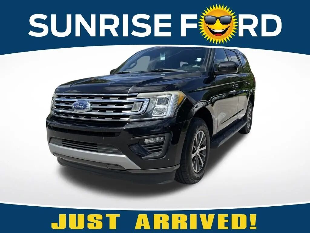 2019 Ford Expedition XLT — photo 1 of 39