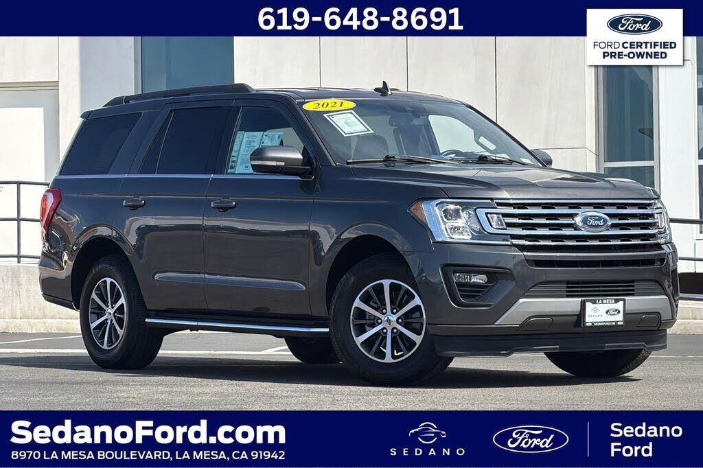 2021 Ford Expedition XLT — photo 1 of 1