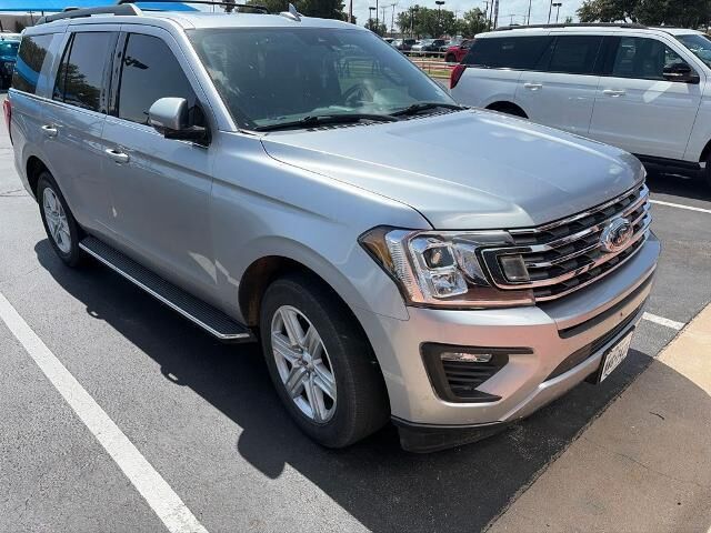 2020 Ford Expedition XLT — photo 1 of 11