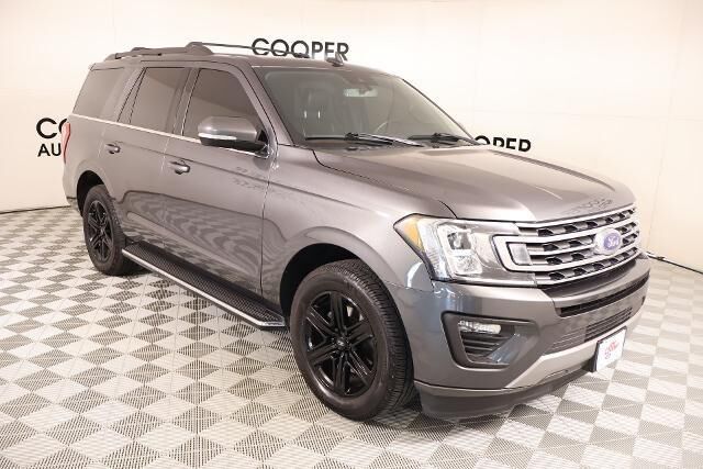2020 Ford Expedition XLT — photo 1 of 26