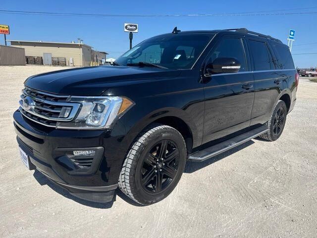 2020 Ford Expedition XLT — photo 1 of 14