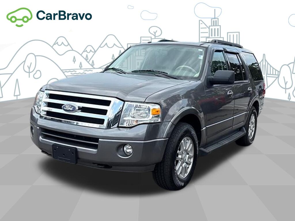 2011 Ford Expedition XLT — photo 1 of 7