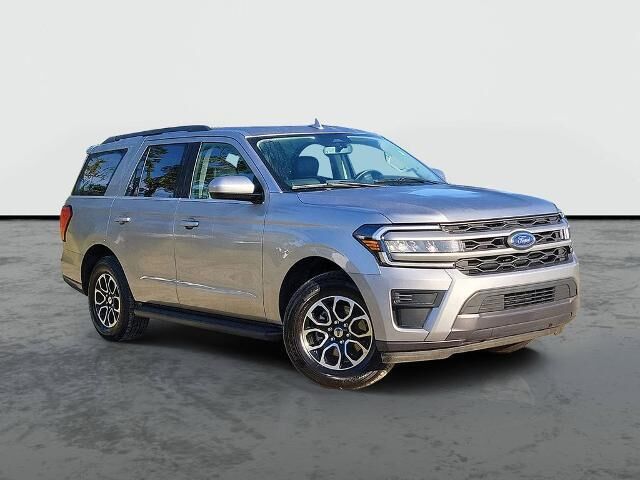 2024 Ford Expedition XLT — photo 1 of 15