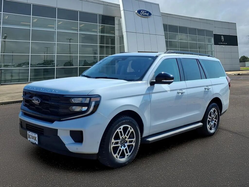 2025 Ford Expedition Active — photo 1 of 1