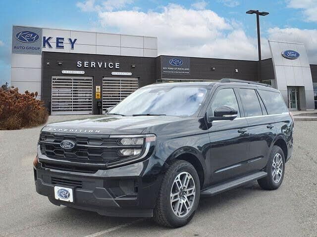 2025 Ford Expedition Active — photo 1 of 2