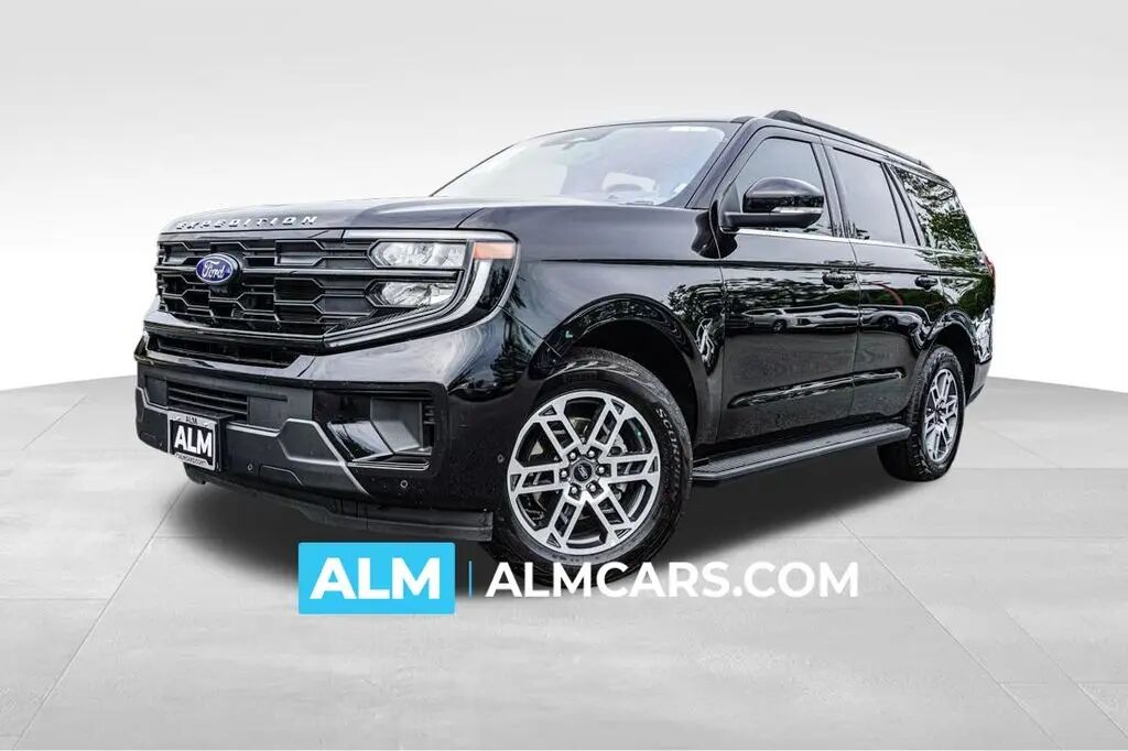 2025 Ford Expedition Active — photo 1 of 8
