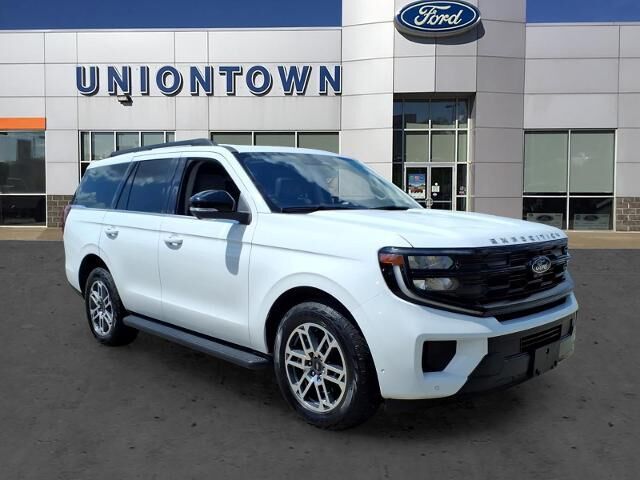 2025 Ford Expedition Active — photo 1 of 13