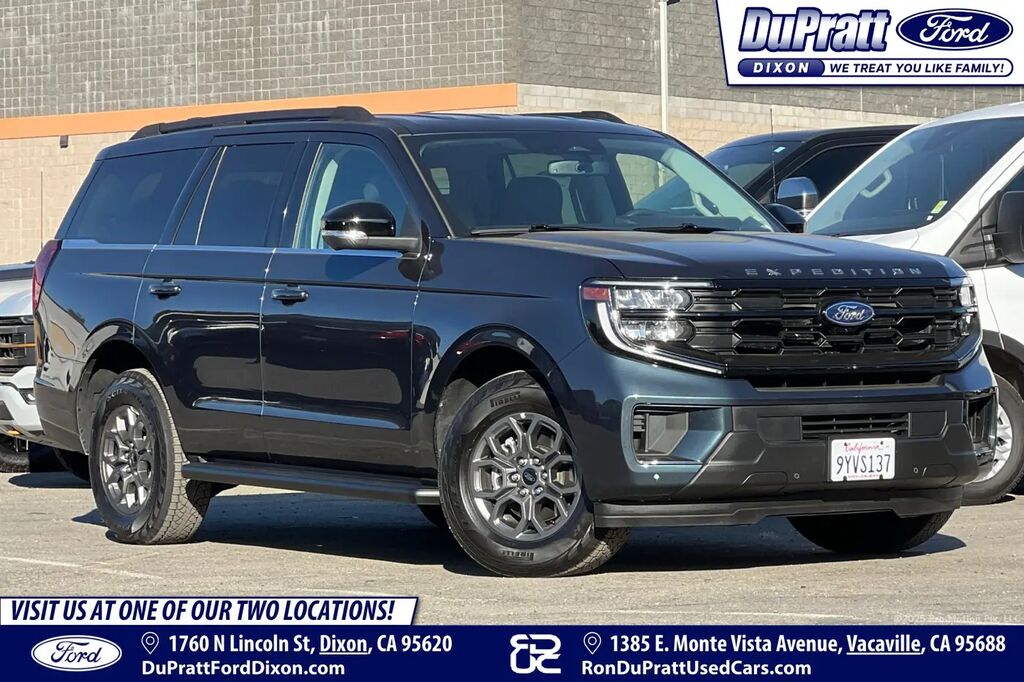 2026 Ford Expedition Active — photo 1 of 13