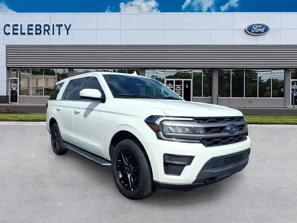 2023 Ford Expedition XLT — photo 1 of 1