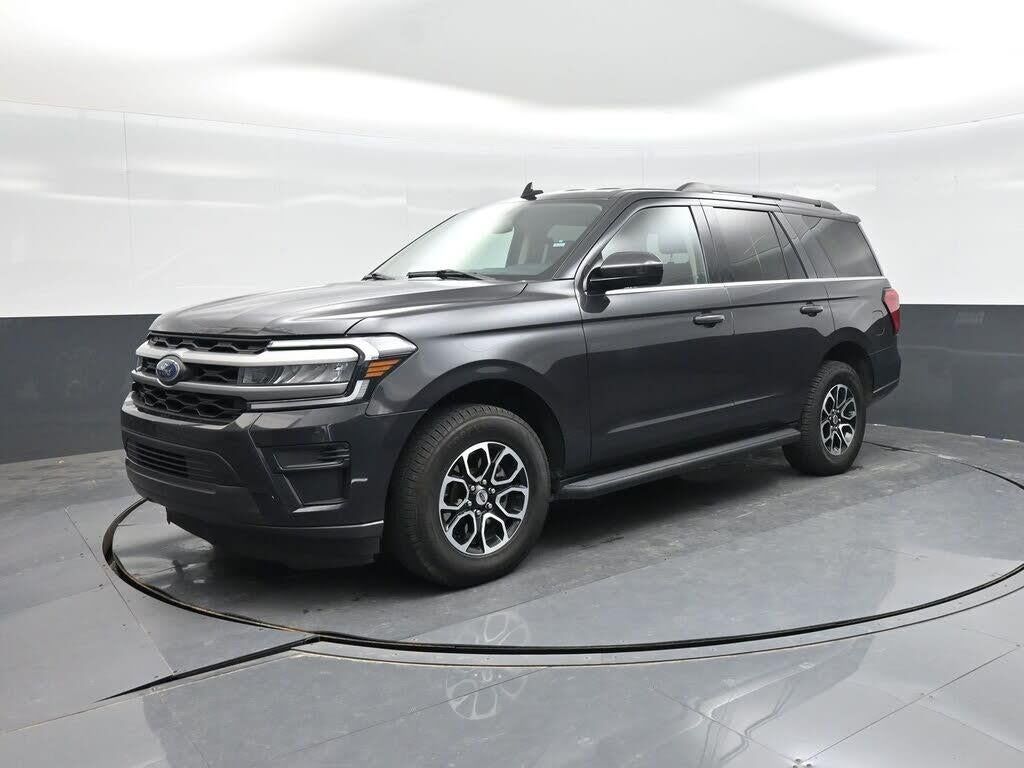 2024 Ford Expedition XLT — photo 1 of 1
