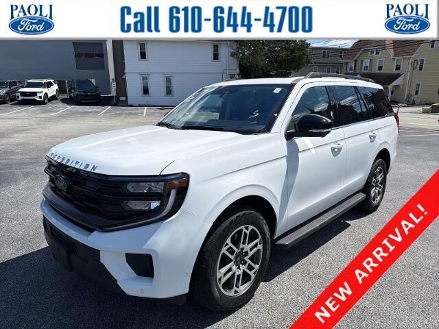 2025 Ford Expedition Active — photo 1 of 20