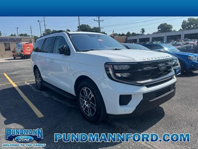 2025 Ford Expedition Active — photo 1 of 26