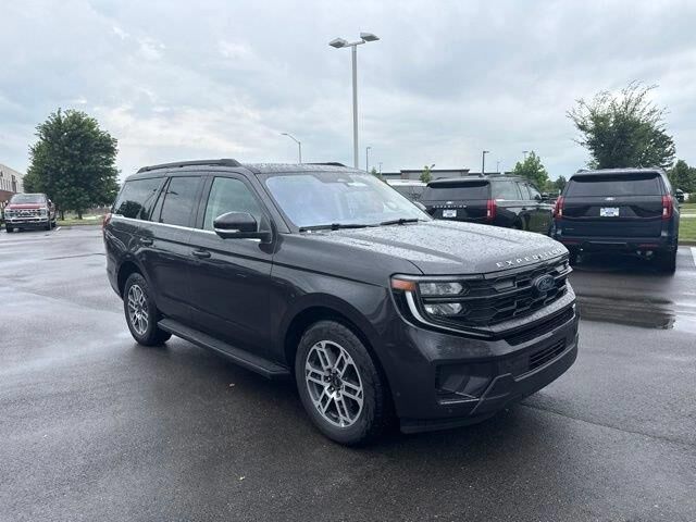 2025 Ford Expedition Active — photo 1 of 24