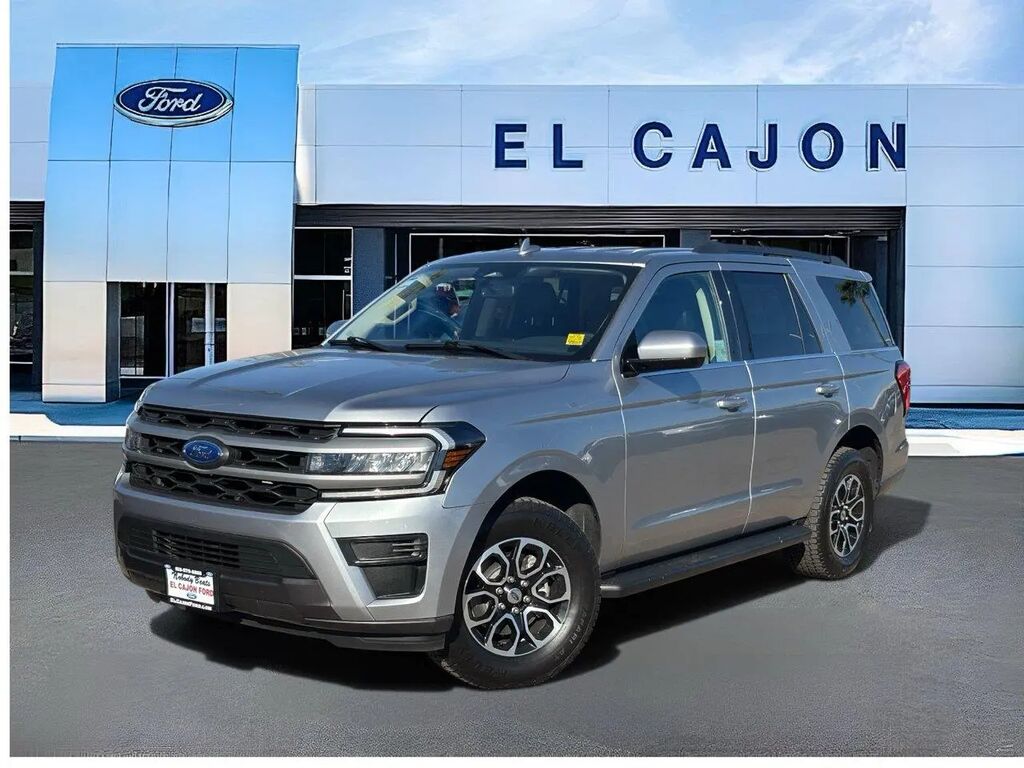 2024 Ford Expedition XLT — photo 1 of 13